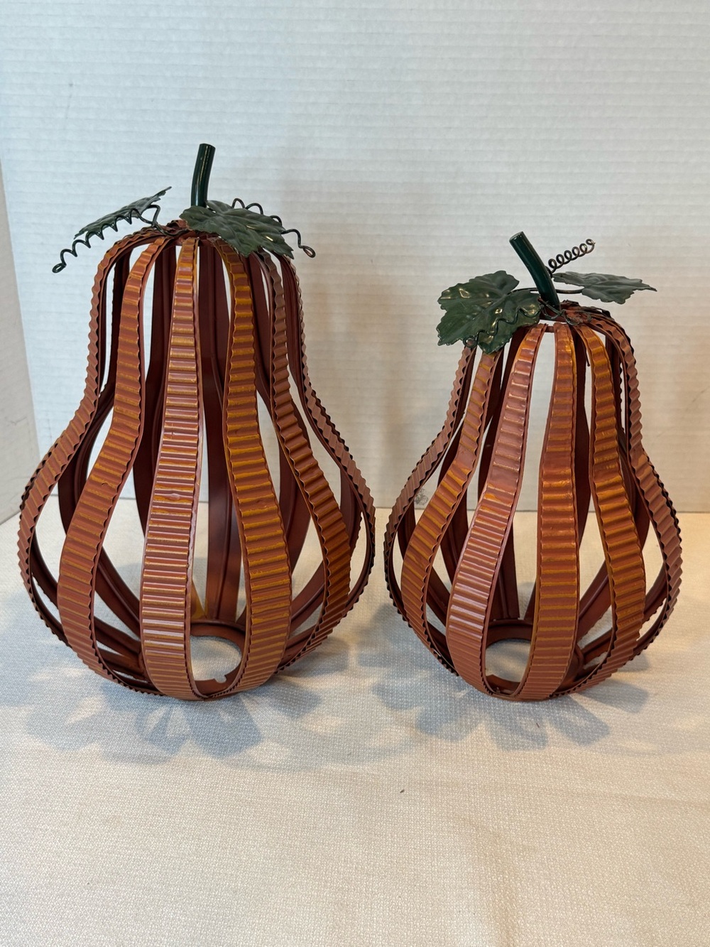 Open-Slat Metal Pumpkins Rustic Brown Corrugated Ribbon Metal Leaves Fall Autumn